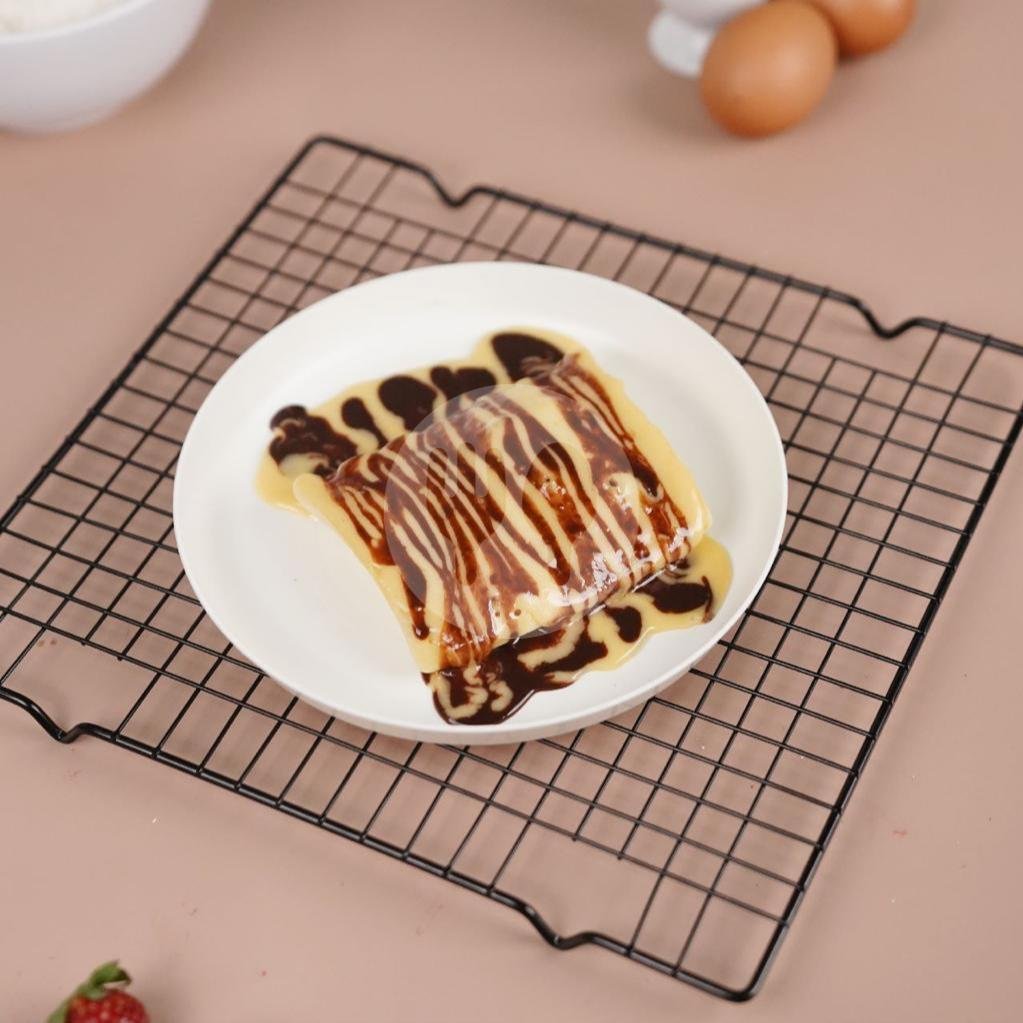 Kue Pancong Meses menu Es Coklat Tiada Dua, Ciliwung