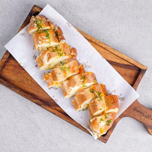Hummingbird Eatery And Space: Menemukan Kembali Kenangan Manis di Tengah Kota Bandung