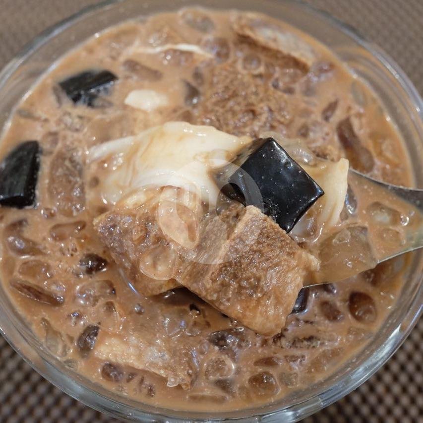 Es Kacang Ijo menu Dapur Surabaya, Grogol