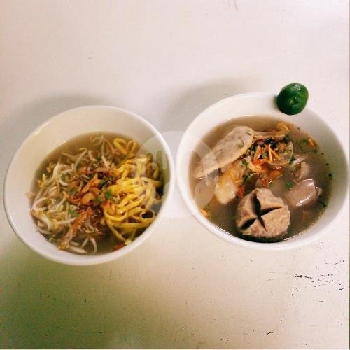 Mie Kocok Baso menu Mie Kocok Subur, Suryani Dalam