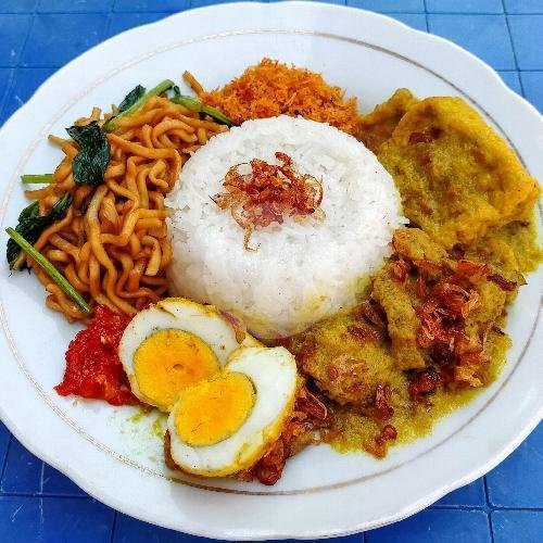Nasi Campur Rendang Daging menu Nasi Campur MM Bu Mimin Lawang Seketeng, Genteng