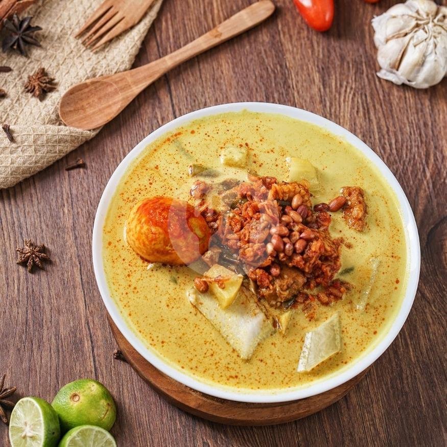 Nasi Gurih Telur menu Kuliner Medan Julia, Pahlawan Revolusi