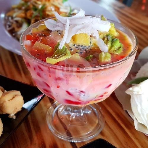 Es Campur menu Dapur Flamboyan, Mojokerto