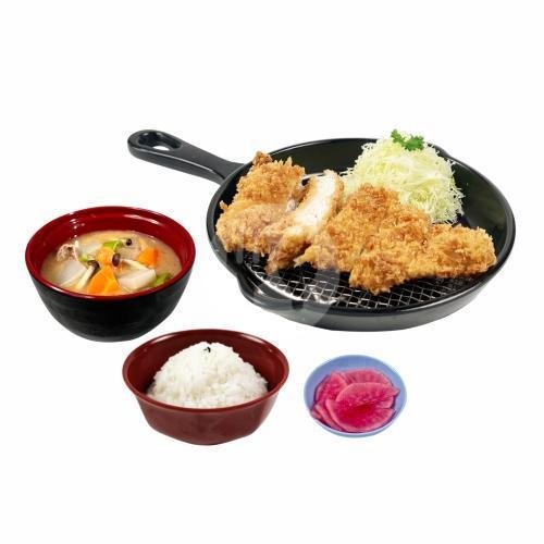 Katsu Q: Pengalaman Makan Jepang yang Memuaskan di Pakuwon Trade Center Surabaya