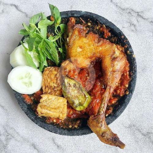 Nasi Ikan Kakap Ekor Kuning menu Penyetan Murmer, Kranggan