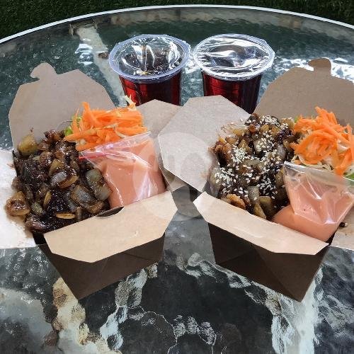 4 Rice Box Chicken Popcorn + Es Teh menu The Kitchen Coffee & Resto, Ngesrep Barat 3 No 50