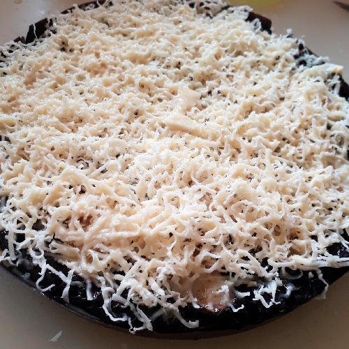 Red Velvet Pisang Keju Coklat menu Martabak King Solihin, Semper
