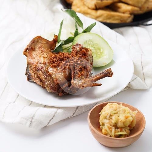 Bebek Muda Bakar Khas Madura 1/2 Ekor menu Bebek Malio, Tebet