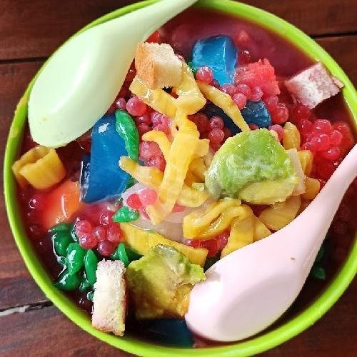 Es Teler Cup menu Kedai Hellboy Es Teler & Nasi Goreng, Serut