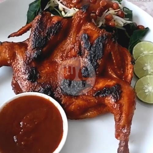 Ayam Bakar Utuh Manis Bango Ajah menu Ayam Bakar Beda Rasa, Rajawali