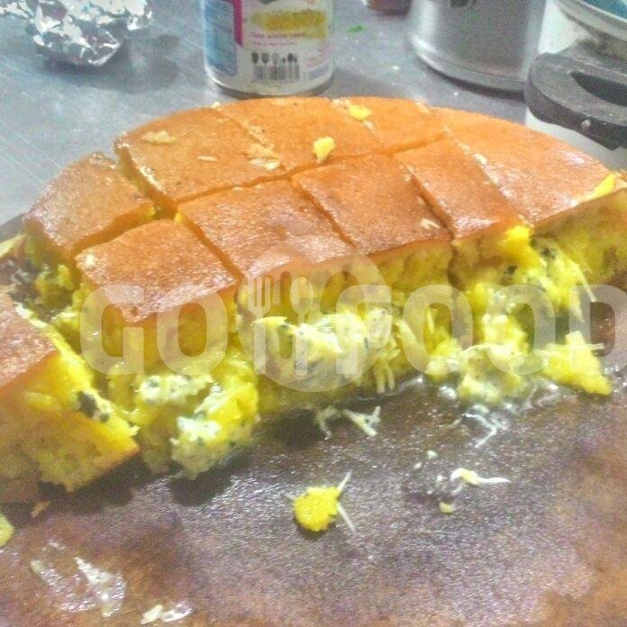 Martabak Manis Kismis Keju menu Martabak BMJ, Basmol Raya