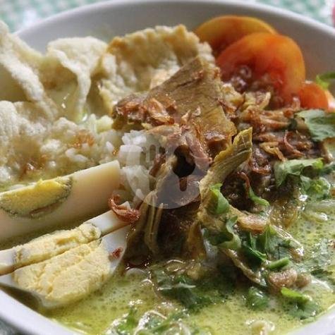 Review Nasi Pecel Kedai Ibu Reta: Makanan Enak dan Cozy di Probolinggo