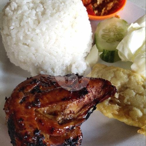Paket Ayam Bakar menu Warung Penyet Mbak Cempluk