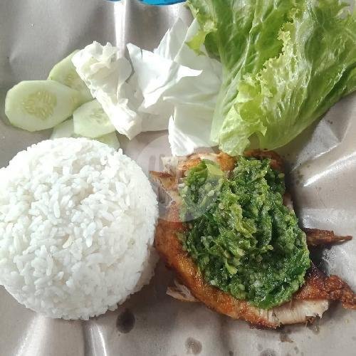 Ayam Penyet XL menu Kedai Abi, Kalitanjung