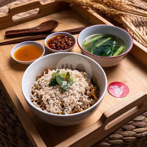 Yamin Manis Smoked Chick menu Bakmi Tjap Naga - Jatinangor, Cikeruh