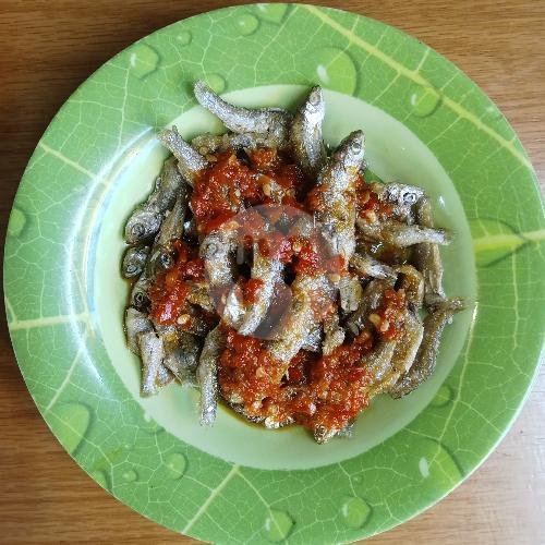 Review RM. Simpang Raya Bandung: Makanan Enak dan Suasana Cozy di Jln Dalem Kaum No 60