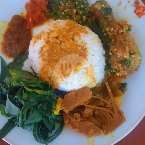 Jeruk Sangkist menu RUMAH MAKAN PADANG GOMBANG ALAM