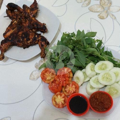 1/2ekor menu Ayam Bakar Mbal Mbul Adam, Kebayoran Lama Raya