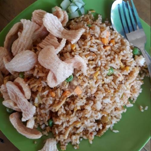 Nasi Goreng PLUNKTAZ: Surga Kuliner di Madiun yang Wajib Dikunjungi