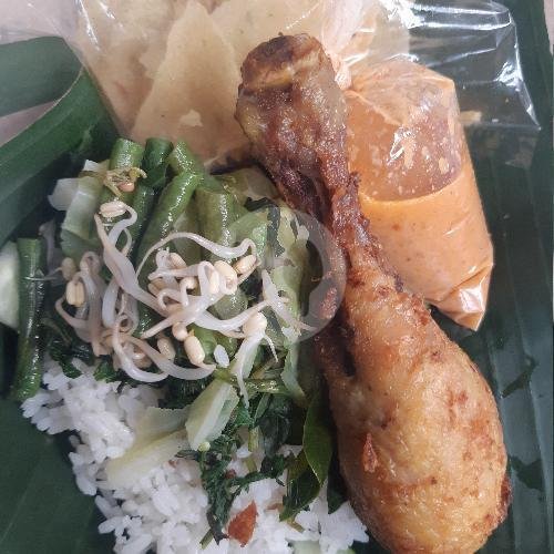 Pecel Pincuk Khas Nganjuk: Nostalgia Rasa dan Suasana di Kartasura