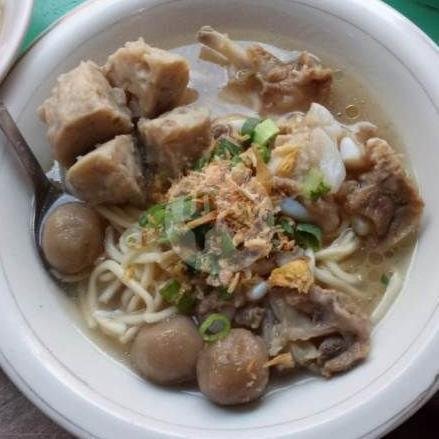 Mie Toge Bakso Aci menu Basjrot Rinceu, Dadaha