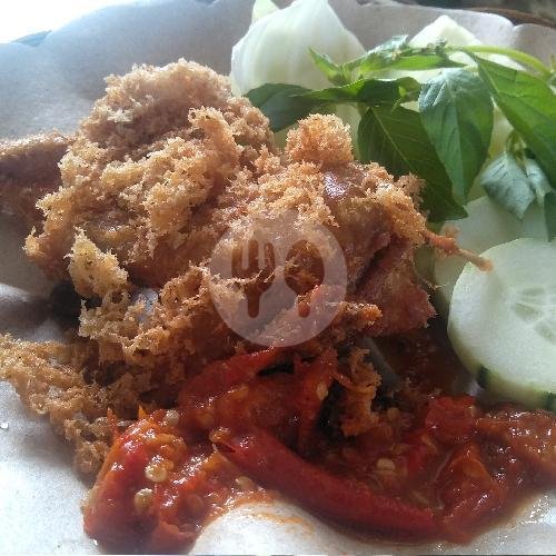 Nasi + Ayam Kremes menu Penyetan Bmb, Jangli Krajan