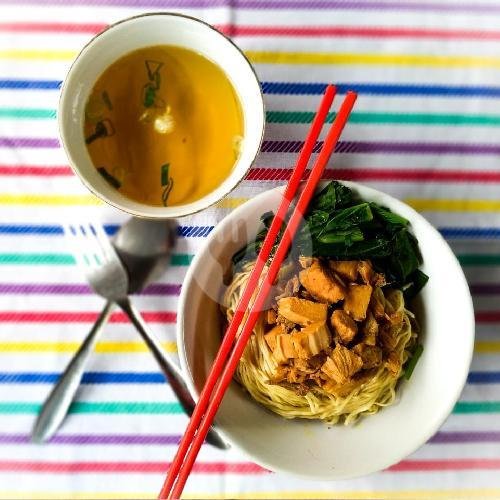 Mie Ayam Bang Abu: Surga Kuliner di Kayu Putih yang Wajib Dicoba!