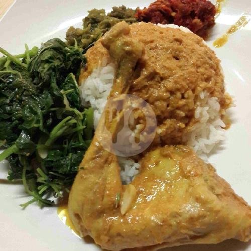 Nasi Padang Ikan Bawal Bakar menu Cinto Minang, Pegangsaan Dua