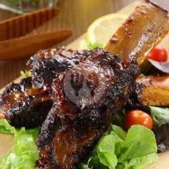 Iga Bakar menu PeDeBeef Resto & Cafe, Gor Jayabaya