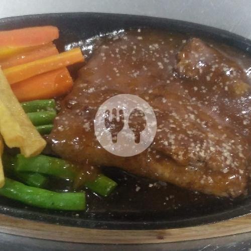 Chicken Cheese Steak menu Cerise Cafe, Moh. Toha