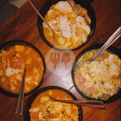 Seblak Bakso Ceker menu Seblak Bageur Bandung, UNS