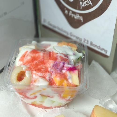 Guava Juicy menu GG23 Juicy Fruity & Es Pisang Ijo, Gegerkalong