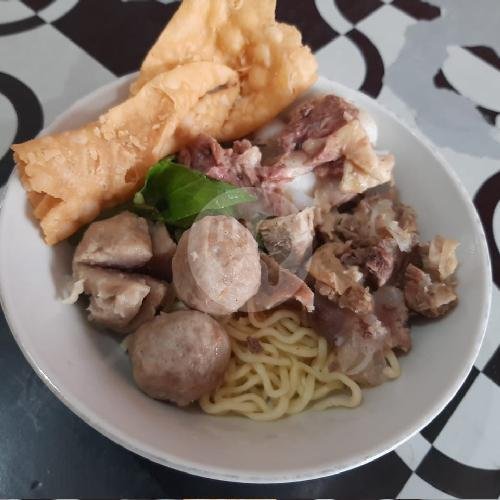 Bakso Urat Tetelan Rusuk menu Bakso dan Sop Iga Sapi Lestari, Ngampilan