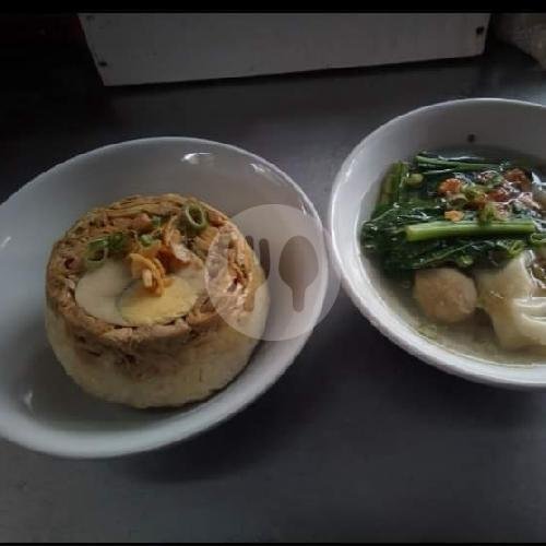 Yahun komplit spesial menu Restorja cijerah, depan masjid Al fithroh