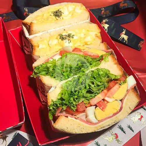 WHITE Christmas Gift menu Joppang, Klampis Jaya