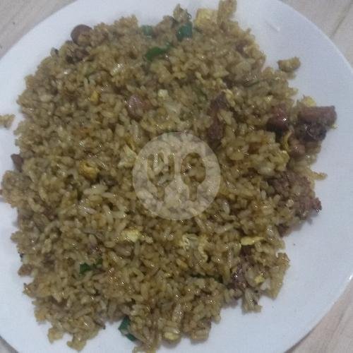 Nasi Goreng Ayam menu Warung Bakmi Lawu Podo Moro, Punggawan