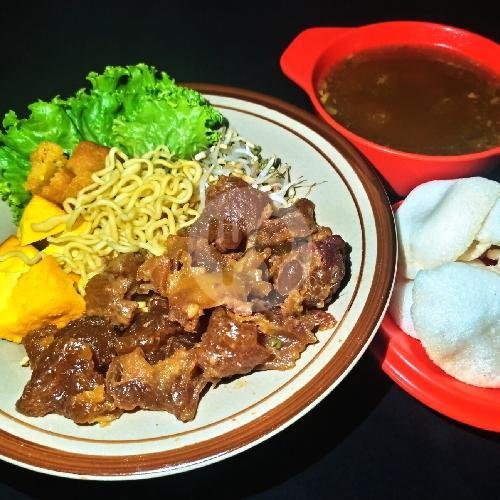 Tahu Campur Kikil Xtra Kikil menu Tahu Campur Pak Sopyan, Pesantren
