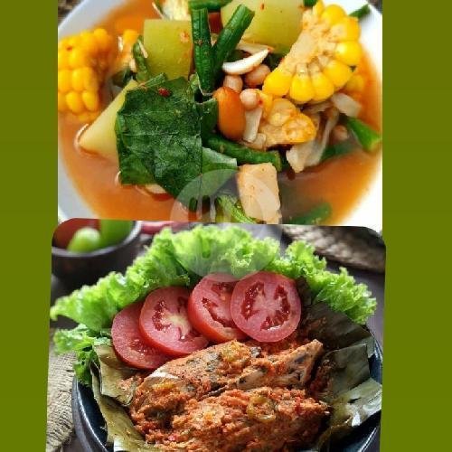 Nasi Ayam Goreng Sayur Asem menu nasi uduk, kuning dan ayam geprek mbak sari, Sedati