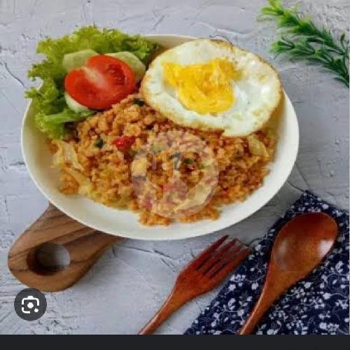 Nasi Goreng Spesial menu Pecel Lele Gantiang, Padang Timur