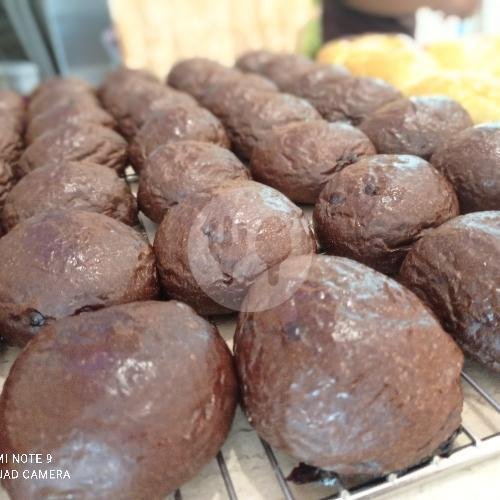 CHEESE SNOW WHITE BREAD menu Amaro Cake & Pastry, Sultan Tirtayasa