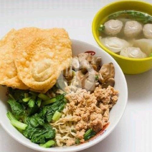 Mie / Kwetiau / Misoa / Bihun Bakso menu Mie Kota Kembang, MT. Haryono
