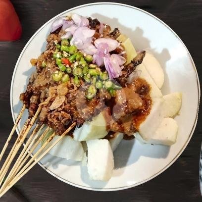 Sate Ayam 10 tusuk + Nasi menu Sate Ayam Mbak Denok, Kasihan