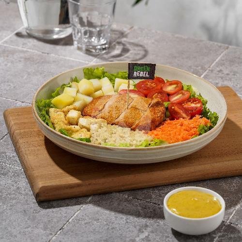 Plant Based Chicken Marinara menu Salad Squad, Mlati