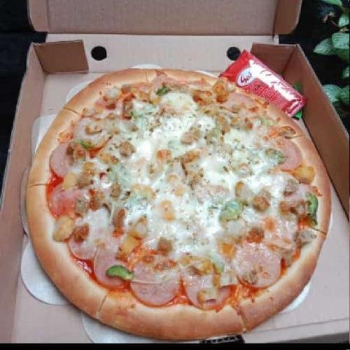 Kendedes Pizza: Surga Kuliner Pizza di Malang yang Wajib Dikunjungi