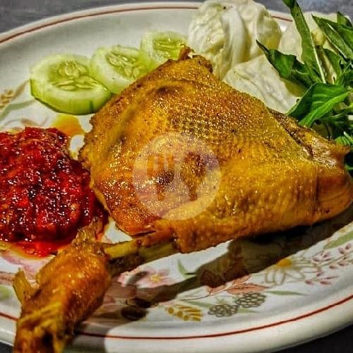 Review Warung Bebek Semoga Jaya: Pengalaman Kuliner yang Bikin Nagih di Mojokerto