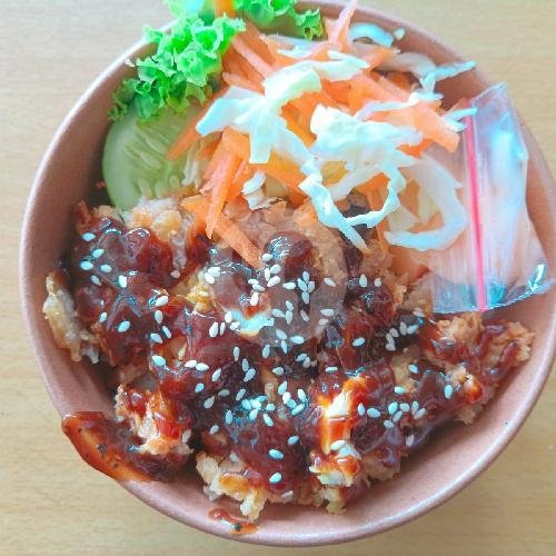 Review Kedai Azzahra: Pengalaman Makan Ayam Bakar yang Menggugah Selera di Tegal