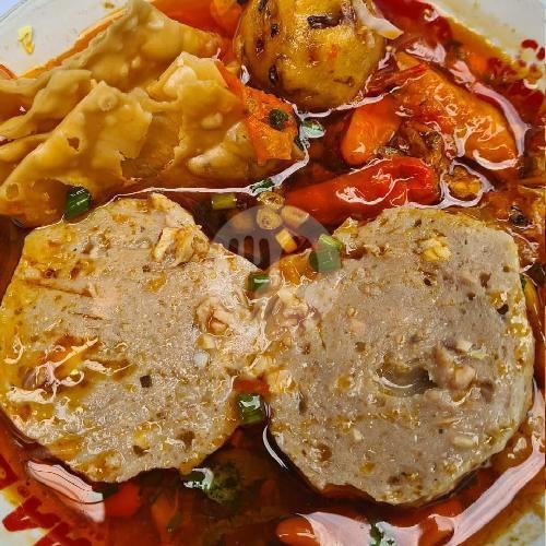 Bakso Telor menu Bakso Njedir, gebang, Patrang