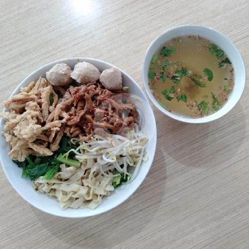 3 Bakso Tahu Vegan menu Kedai Vege Vegetarian, Slipi
