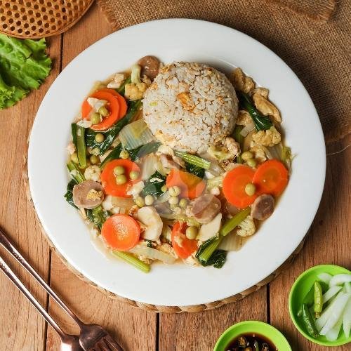 Nasi Capcay menu Lhom Ngelakh Junior (Junior Cafe) Banyuwangi