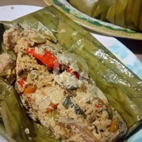Penyetan Ayam menu Penyetan John Mudah Barokah, Wonorejo Timur